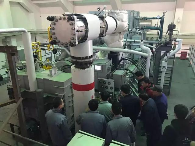 发电机组|中国船舶七〇四所船用20MW级汽轮发电机组获得应用!