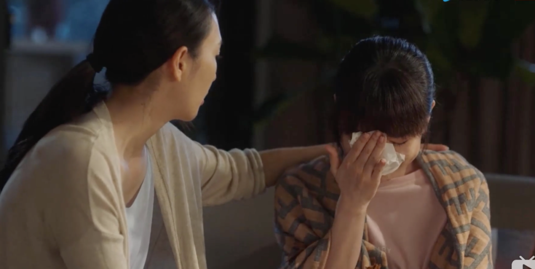 视觉志|《二十不惑》&《三十而已》：女人的秘密，都被揭穿了｜百家故事