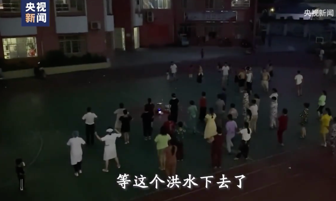 视觉志|因洪水无家可归的人，终于说出了真相。｜百家故事