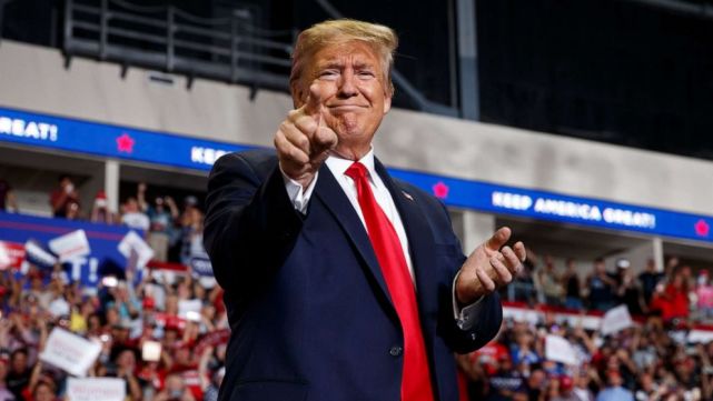 里根|特朗普团队用美国前总统里根肖像筹款,被里根基金会叫停