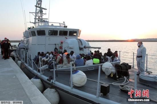 环球时报|意大利难民危机持续升温 总理：绝不允许非法入境