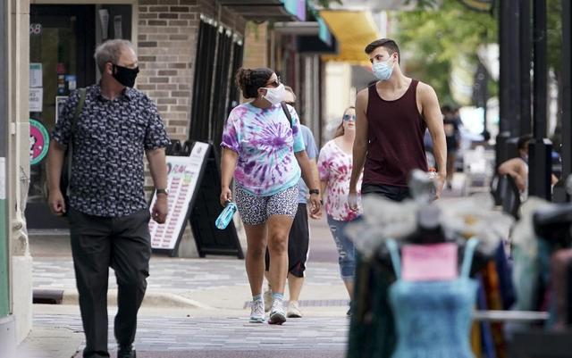 环球时报|终于改变态度？最新民调称绝大多数美国民众支持强制戴口罩