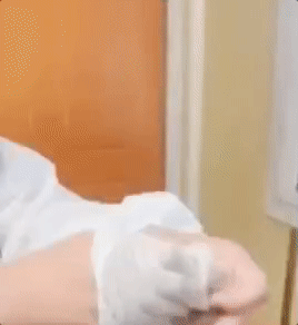 社会|“抱冰男孩”，火了！