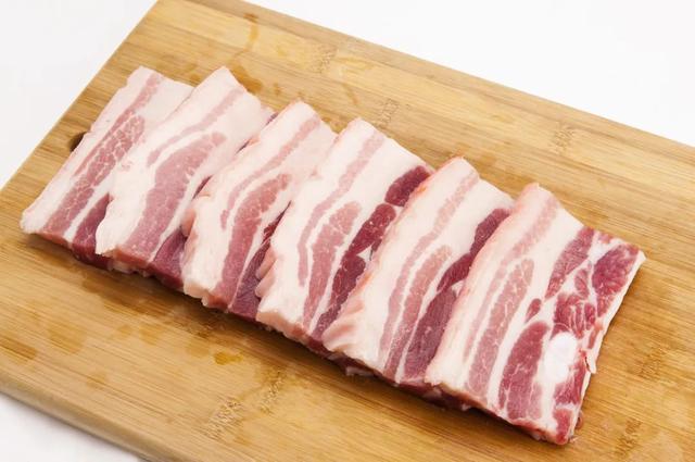 生猪|猪肉又涨价了！一公斤涨近10元，接下来呢？