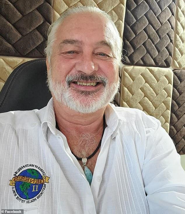 环球时报|曾向特朗普推荐“神药”的父子被捕，涉嫌卖漂白剂假药害死7人