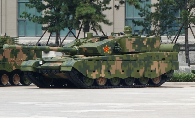 高原|美媒评中国15式坦克:不光擅长高原战,登陆作战也可大有作为