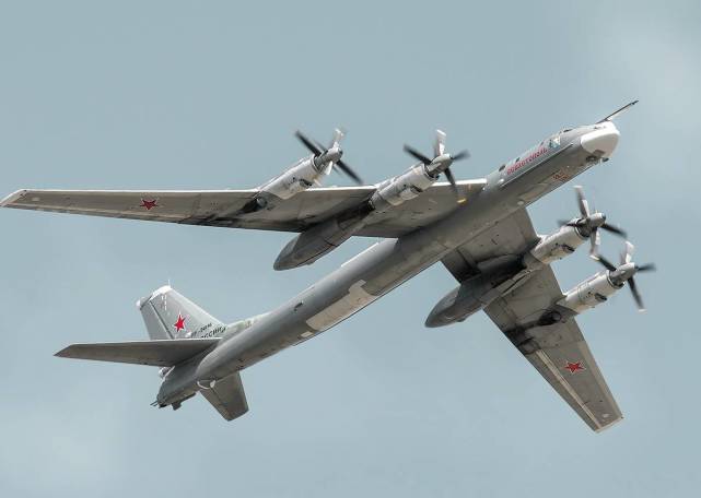 战斗机|韩军称6架俄军机飞入其防空识别区，紧急出动战机驱离