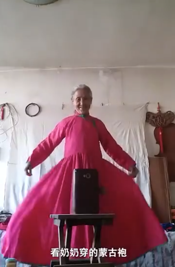 时装|为这个生活态度点赞！七旬宝藏奶奶靠“时装”火出圈