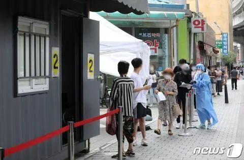 环球时报|紧急！韩国从明天起在全国范围内启动防疫二级响应