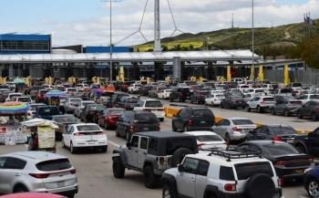 特朗普|北美观察丨特朗普再出新招 墨西哥入境美国车辆要付入境费