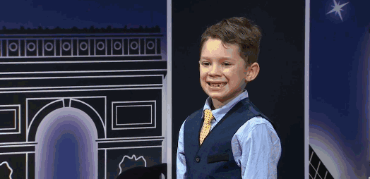 佩琪|3岁女童被喂到70斤做吃播：为了钱，别丢了底线