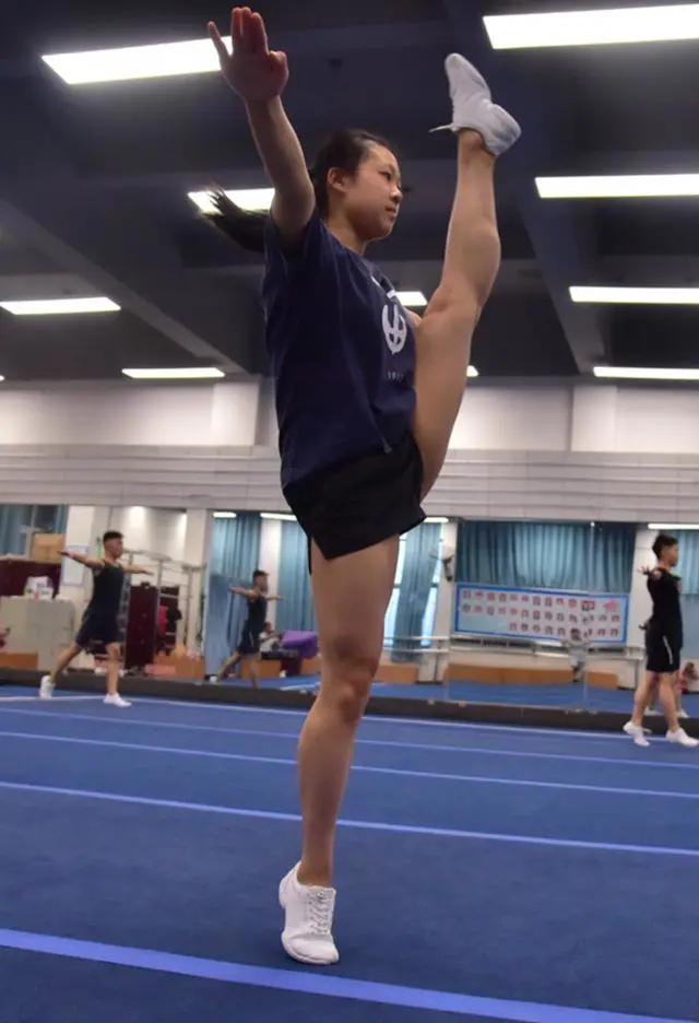 高考|“一字马”女孩考上中国美院被嘲？这段回应超霸气