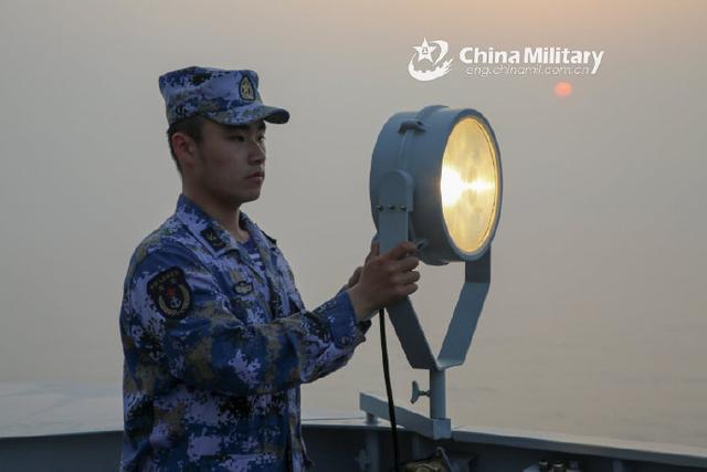 军事|北部战区055等型号战舰连续10天出海训练，检验作战能力