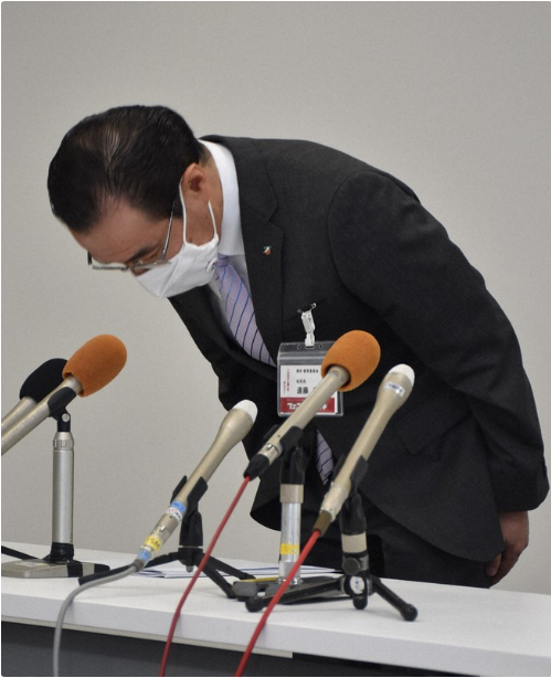 肺炎|日本官员说“需要中美开战来解决新冠危机”,辞职了