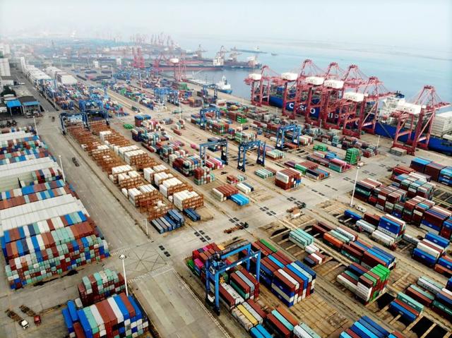 宏观经济|年内首次正增长