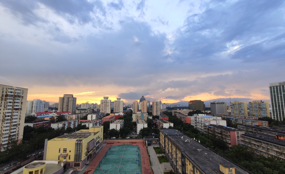 彩虹|美！雨后京城，晚霞与彩虹交辉