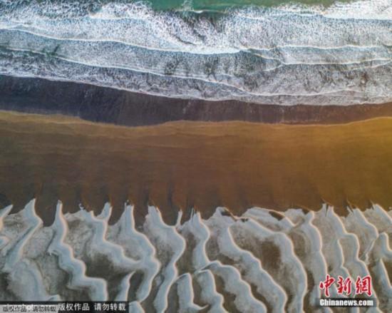 南极|南极“末日冰川”融化速度惊人令人困惑 元凶是谁?