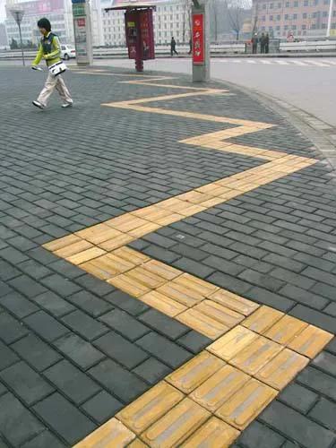 社会|这1700万人仅仅是活着，就已经拼尽了全力