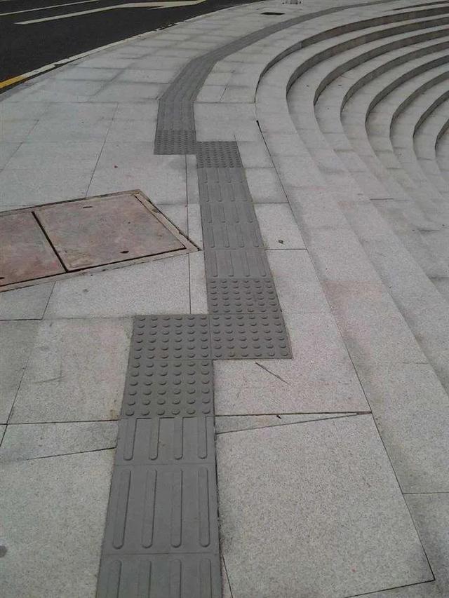 社会|这1700万人仅仅是活着，就已经拼尽了全力