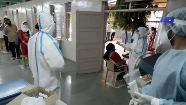 国际社会|印度新冠患者从医院失踪17天才被找到,家属称医院玩忽职守