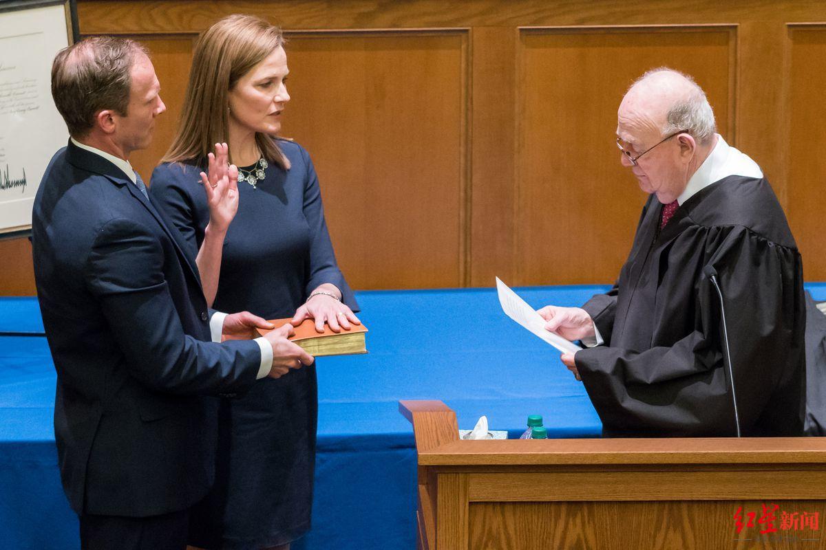 大法官|特朗普提名新任大法官 美媒：美国最高法院或处于历史性变革边缘