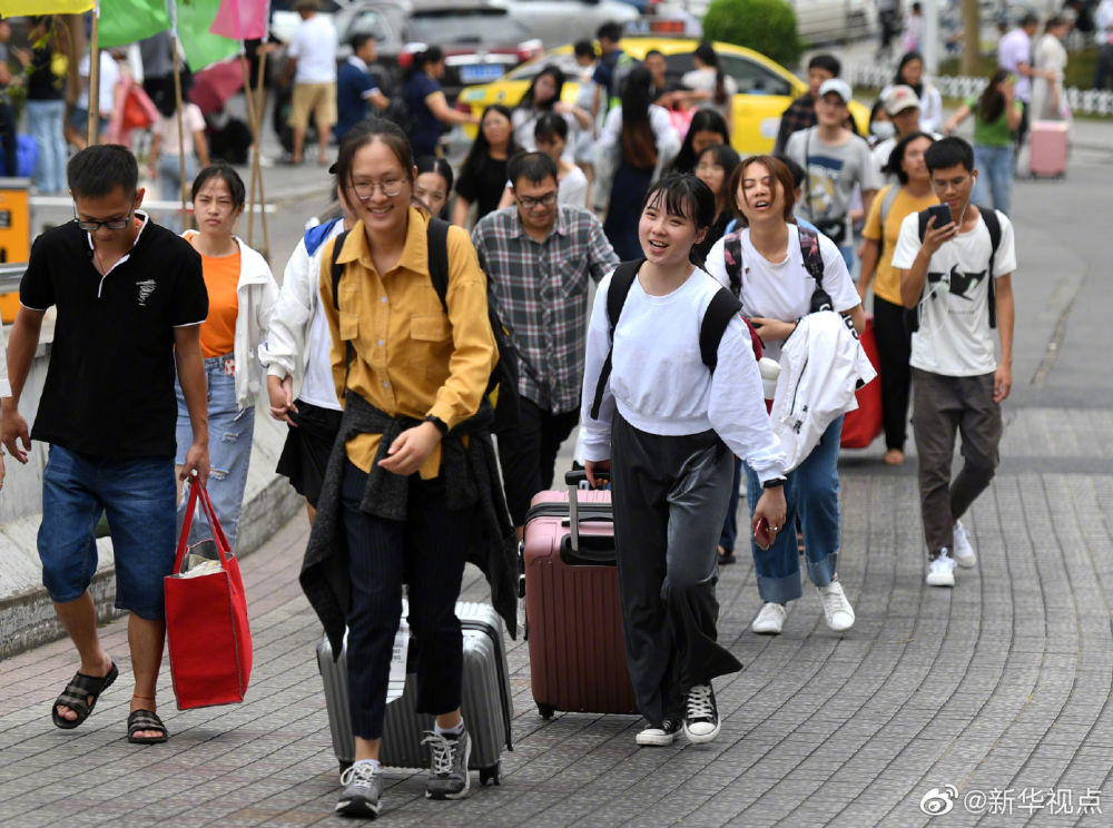 民生|国庆期间全国铁路预计发送旅客超亿人次
