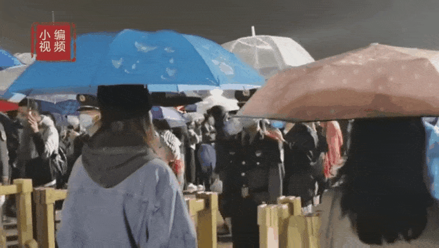 天安门|今天的天安门，这5字命令让网友泪目……