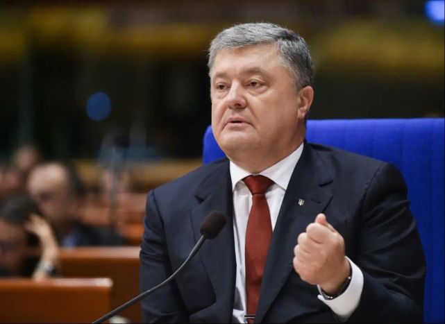 肺炎|乌克兰前总统波罗申科已入院，女儿也已确诊感染新冠肺炎