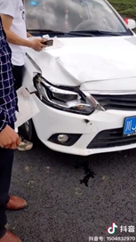 视觉志|自驾游拍下可怕画面，去公厕千万小心｜百家故事