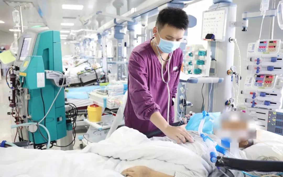 糖尿病|女子连吃3块月饼，昏迷进ICU！注意，这几类人不宜多吃