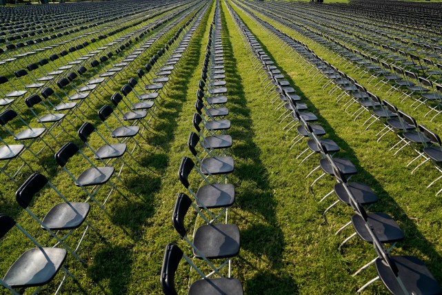 疫情|研究称疫情并无放缓迹象,美国死亡人数或有大量漏报