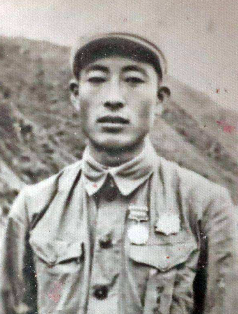 朝鲜历史|96岁一等功臣：深藏功名大半生，忘了女儿却记得“朝鲜战场”