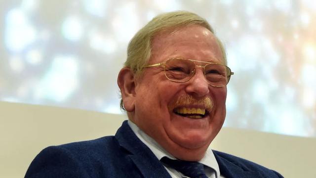 天文|诺奖史上首位女天文学家，给女孩树立榜样，她做到了