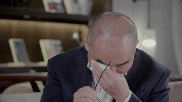 程琳|神仙爱情！张定宇120封情书曝光，网友：想哭……