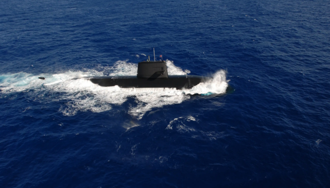 自卫队|日本刚下水的锂电潜艇有多牛？美媒：两大特性用来对付中国核潜艇