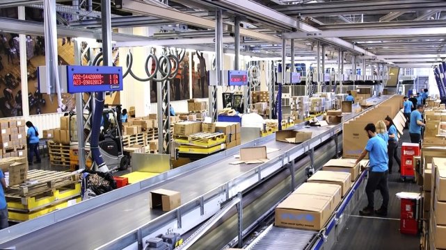 冷链运输|美媒：新冠疫苗冷链运输难度大，全球或有30亿人口无法接种