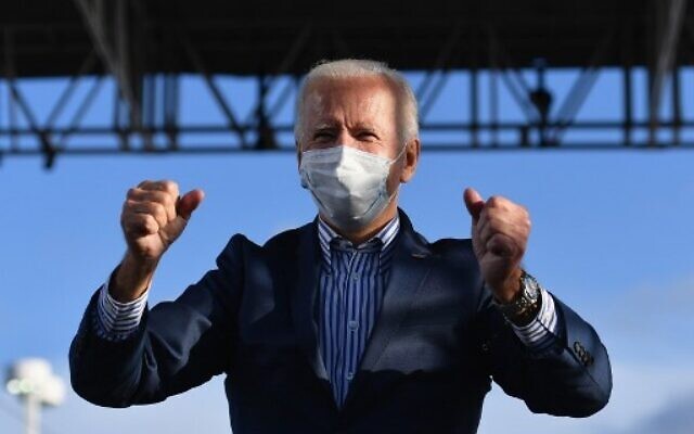 特朗普|美国病例激增,特朗普否认“放弃抵抗”,坚称疫情正在“消退”