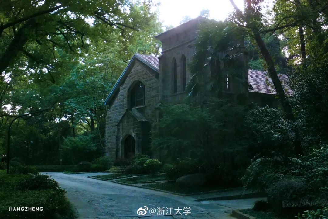 大学|高校“官宣”秋景来了，有你的校园记忆吗？