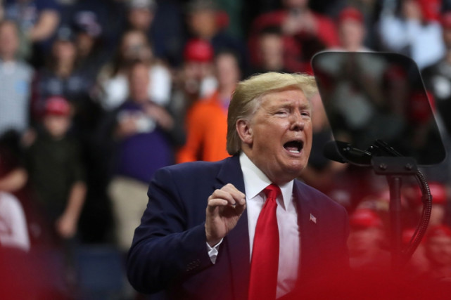 |被特朗普阵营骂“烂透了”,球星詹姆斯表态:呼吁粉丝支持拜登