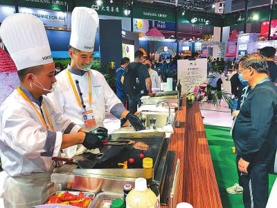 阿斯利康|在开放中创造机遇 在合作中破解难题