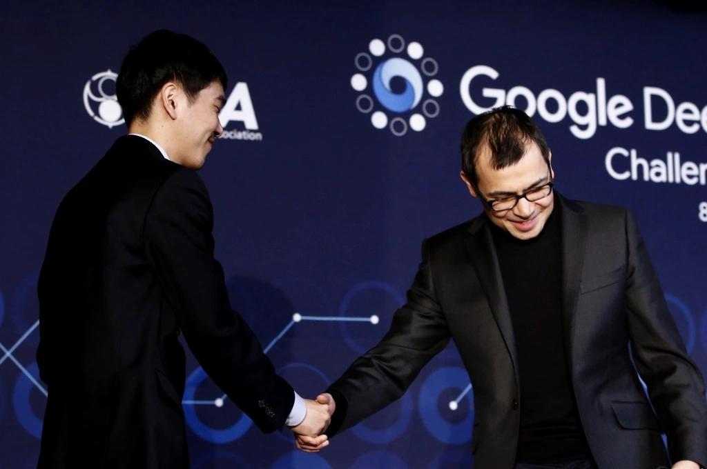 蛋白质折叠|击败李世石的AI公司，又研发出生物版“阿尔法狗”：破解50年生物学难题！