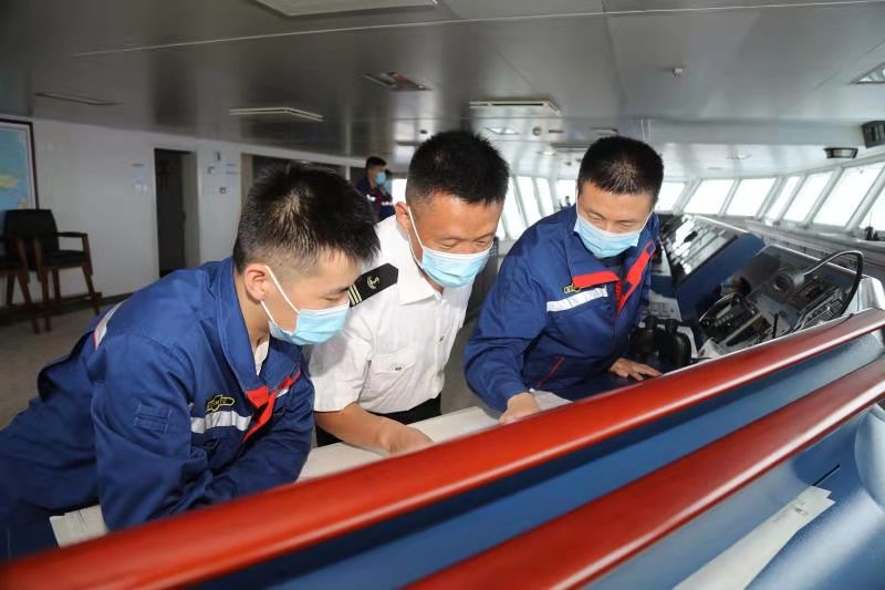军事|远望5号船圆满完成3次海上测控任务凯旋