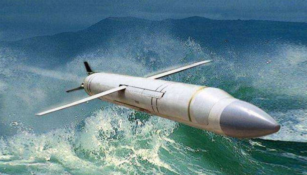 超音速反舰导弹的飞行高度一般都比较高