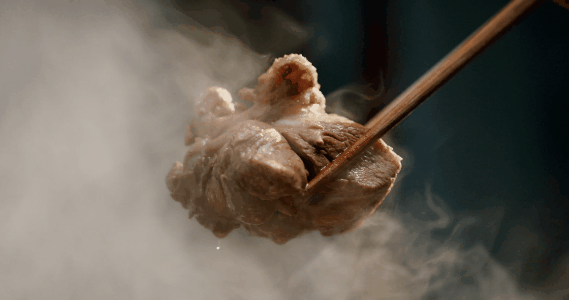 美味的鸡肉 来源丨《风味人间2》“鸡肉