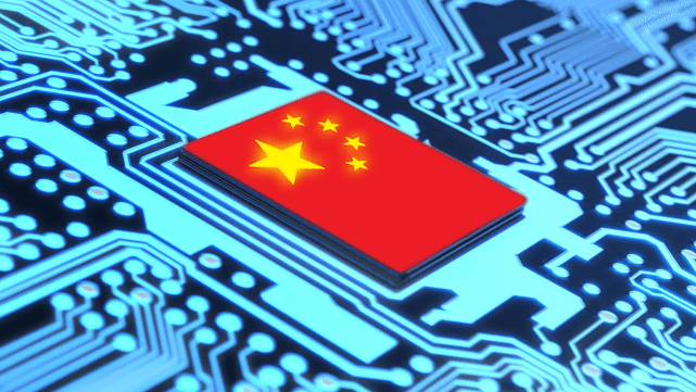 |美媒：中国正在囤积芯片和芯片制造设备，以抵御美国制裁