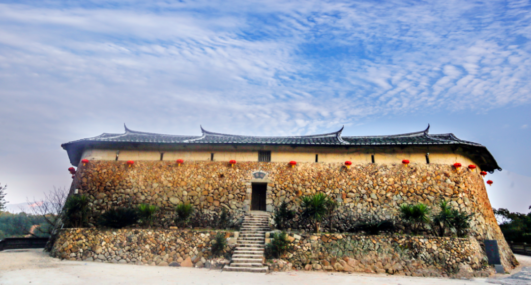 闽清省璜花开娘寨春意浓