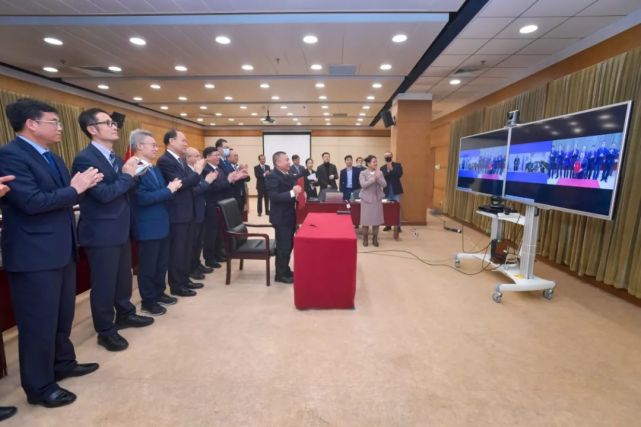 月球轨道|中俄两国签署合作建设国际月球科研站谅解备忘录