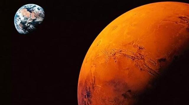金星|天文学者发现笼罩在金星上35年的巨大云层