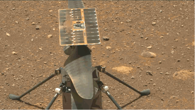 Mastcam-Z相机拍摄到的机智号直升机叶片旋转测试的画面（图源：NASA）