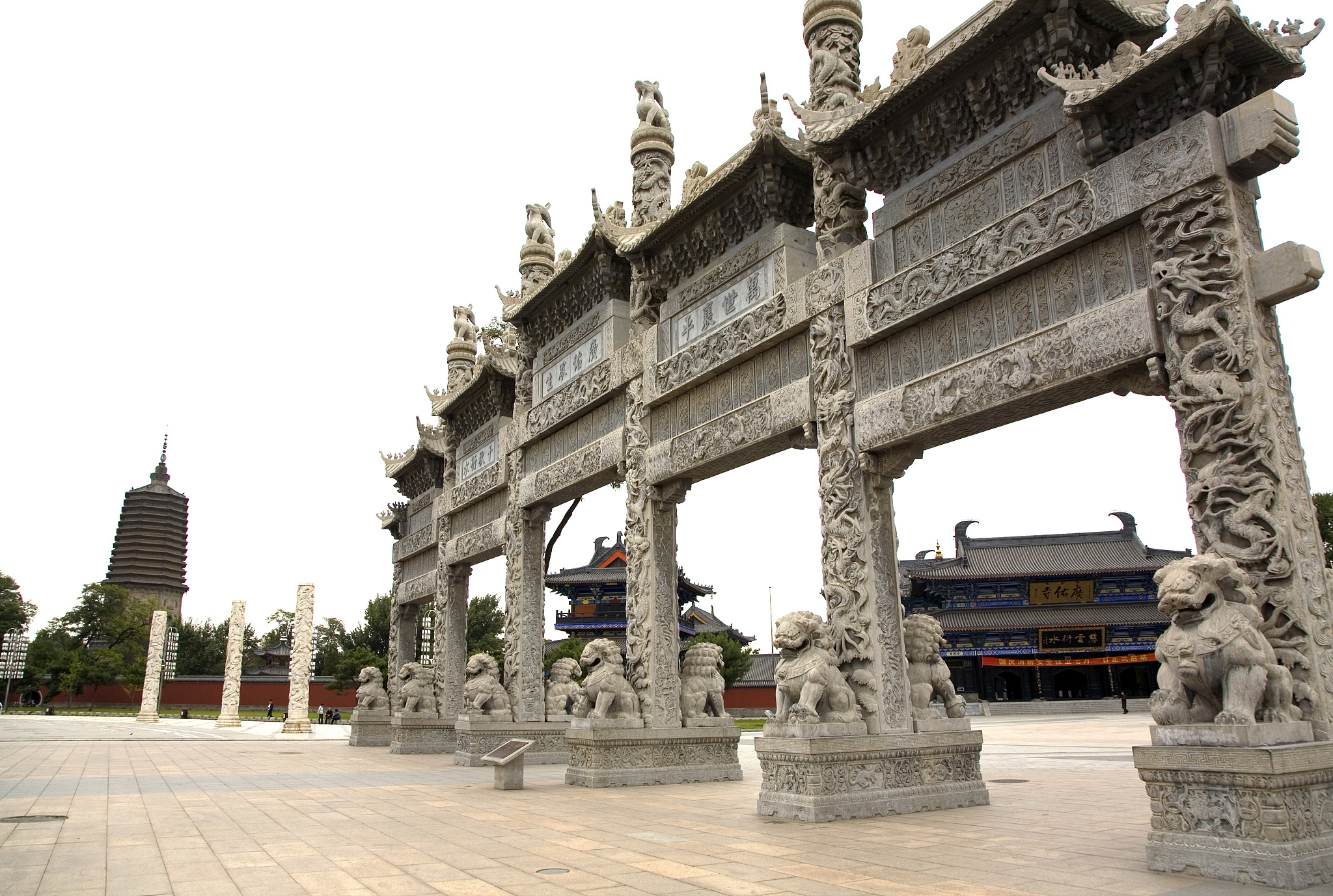 辽阳八大名胜古迹在哪辽阳市区有六处其他两处在周边